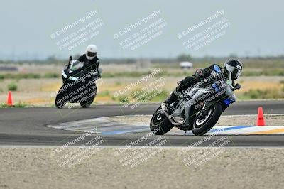 media/Apr-18-2025-TrackDaz (Fri) [[45f5874c44]]/C Group/Session 1 (Turn 7)/